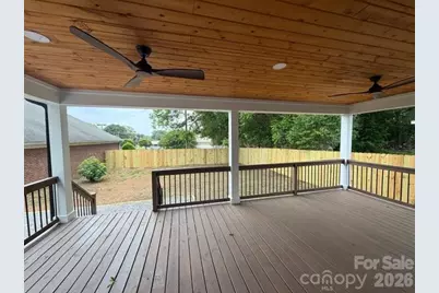 105 W 6th Avenue, Gastonia, NC 28052 - Photo 28