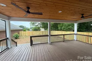 105 W 6th Ave, Gastonia, NC 28052 - Photo 28