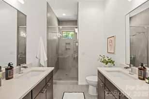 918 Greenleaf Ave, Charlotte, NC 28202 - Photo 24