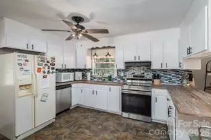 636 Poplar Dr, Shelby, NC 28152 - Photo 12