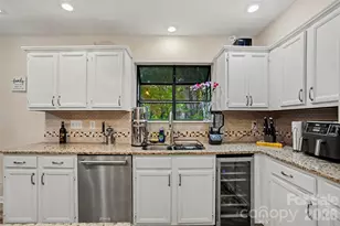14522 Harbor Estate Rd, Charlotte, NC 28278 - Photo 8