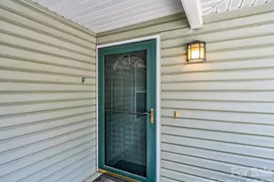 4 Rathfarnham Rd, Asheville, NC 28803 - Photo 4