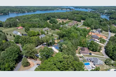 3813 54th Avenue NE, Hickory, NC 28601 - Photo 36