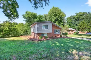 501 Kenlough Dr, Charlotte, NC 28209 - Photo 4