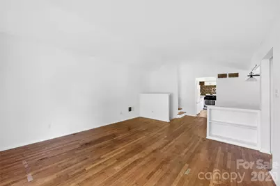 501 Kenlough Drive, Charlotte, NC 28209 - Photo 10