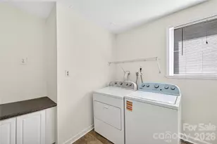 501 Kenlough Dr, Charlotte, NC 28209 - Photo 40