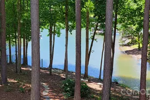 7592 Cottonwood Dr, Denver, NC 28037 - Photo 4