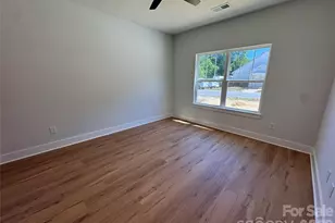 405 N Firestone St, Gastonia, NC 28052 - Photo 16