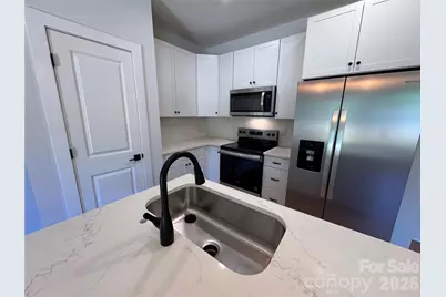 405 N Firestone Street, Gastonia, NC 28052 - Photo 8