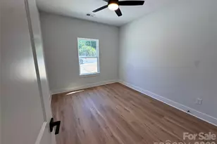405 N Firestone St, Gastonia, NC 28052 - Photo 12