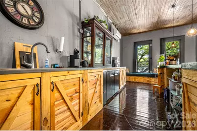 138 E Main Street, Forest City, NC 28043 - Photo 28