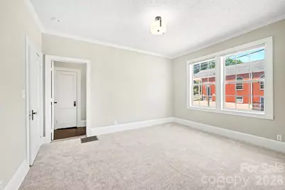 503 E Broad Street, Statesville, NC 28677 - Photo 22