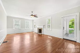 503 E Broad St, Statesville, NC 28677 - Photo 28