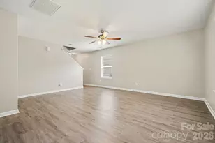 6532 Pennacook Dr, Charlotte, NC 28214 - Photo 2