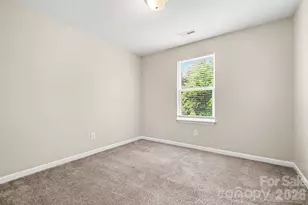 6532 Pennacook Dr, Charlotte, NC 28214 - Photo 10
