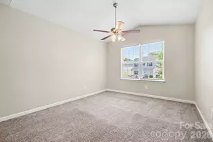 6532 Pennacook Dr, Charlotte, NC 28214 - Photo 16