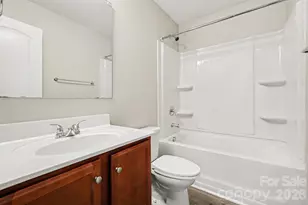 6532 Pennacook Dr, Charlotte, NC 28214 - Photo 14