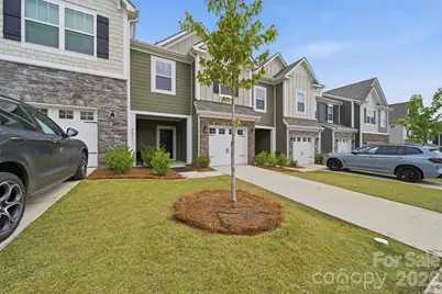 8031 Ramsburg Drive, Charlotte, NC 28269 - Photo 2