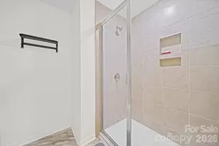 8031 Ramsburg Dr, Charlotte, NC 28269 - Photo 22
