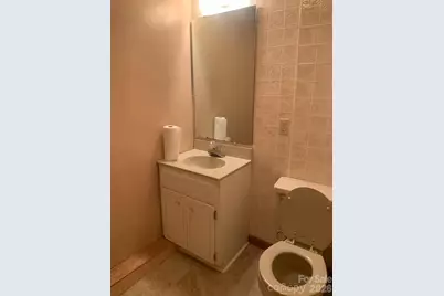 117 W Union Street, Morganton, NC 28655 - Photo 26