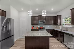 6028 Gala Ln, Charlotte, NC 28215 - Photo 12