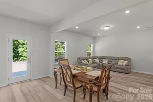 6028 Gala Ln, Charlotte, NC 28215 - Photo 24