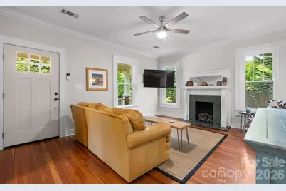 722 E Broad Street, Statesville, NC 28677 - Photo 6
