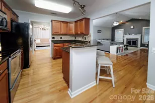 1084 Castlebrook Dr, Salisbury, NC 28146 - Photo 10
