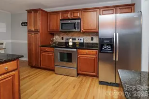 1084 Castlebrook Dr, Salisbury, NC 28146 - Photo 12