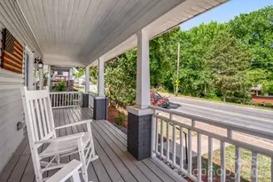 1521 Hawthorne Ln, Charlotte, NC 28205 - Photo 2