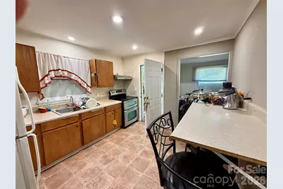 2607 Crescent Lane, Gastonia, NC 28052 - Photo 10