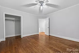 2120 Amesbury Ave, Charlotte, NC 28205 - Photo 16