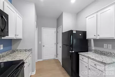 7318 Cuddington Drive, Charlotte, NC 28215 - Photo 16