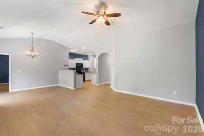 7318 Cuddington Drive, Charlotte, NC 28215 - Photo 10