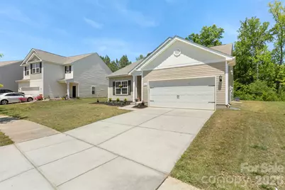 7318 Cuddington Drive, Charlotte, NC 28215 - Photo 2