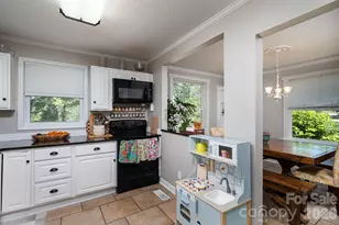 501 S 6th St, Bessemer City, NC 28016 - Photo 10