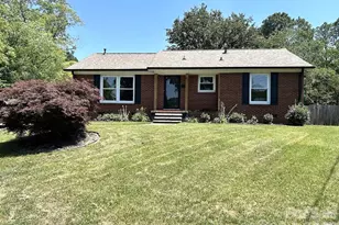 7113 Sterncrest Pl, Charlotte, NC 28210 - Photo 1