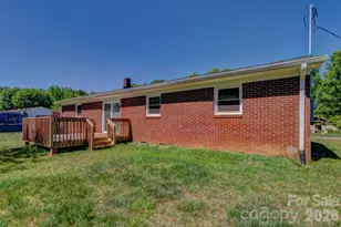 303 Mark St, Cherryville, NC 28021 - Photo 18