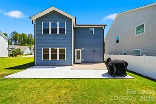 5041 Mooreland Oaks Way, Mount Holly, NC 28120 - Photo 4