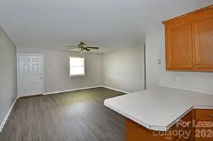 152 Glen-Gar Dr, Lincolnton, NC 28092 - Photo 6