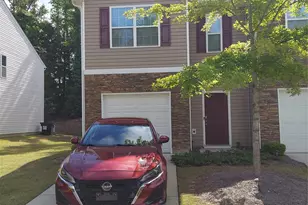 6050 Guildford Hill Ln, Charlotte, NC 28215 - Photo 1