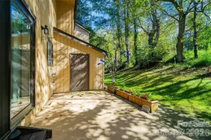 12 Pebble Creek Dr, Asheville, NC 28803 - Photo 18