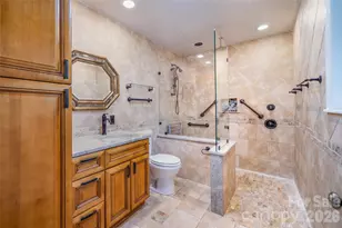 12 Pebble Creek Dr, Asheville, NC 28803 - Photo 10