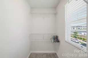 3742 Memorial Pkwy, Charlotte, NC 28217 - Photo 20