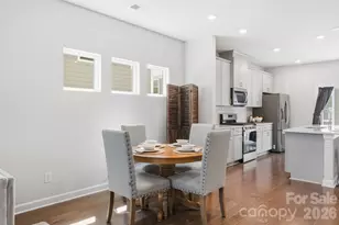 3742 Memorial Pkwy, Charlotte, NC 28217 - Photo 12