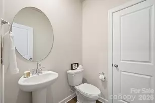 3742 Memorial Pkwy, Charlotte, NC 28217 - Photo 16