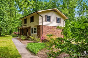 11 Woodmere Dr, Arden, NC 28704 - Photo 2