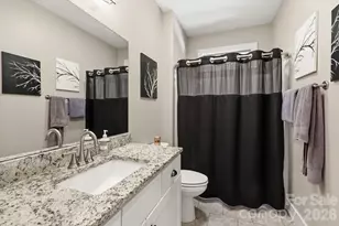 25 Linn Garden Ln, Swannanoa, NC 28778 - Photo 18