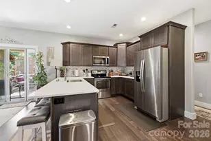 25 Linn Garden Ln, Swannanoa, NC 28778 - Photo 6