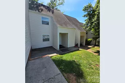 9140 Black Heath Circle, Charlotte, NC 28214 - Photo 2